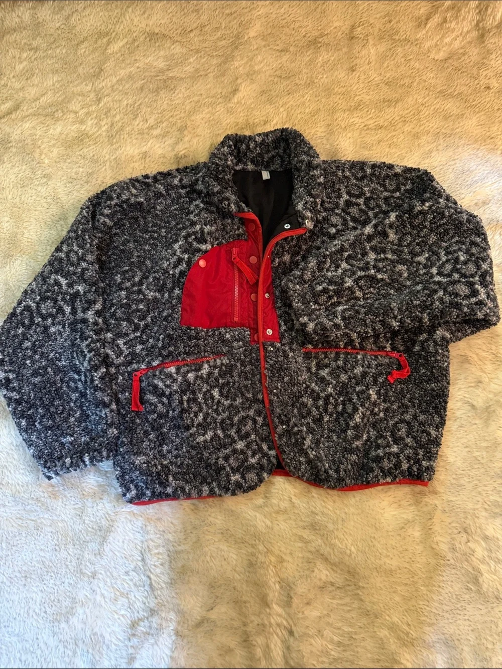 ✨ SALE ✨ Free People Queen Of The Jungle Sherpa
